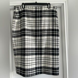 Talbots Black and White Checkered Pencil Skirt